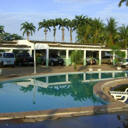 Hotel Das Palmeiras บาร์เฮรัส ภายนอก รูปภาพ